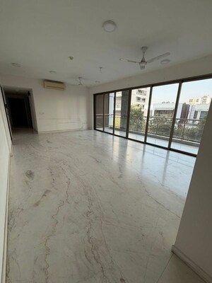 4 BHK Apartment For Rent in Tata Primanti Villas, Sector 72