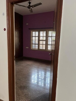 Room in 2 BHK Builder Floor at Ramamurthy Nagar – for Rent