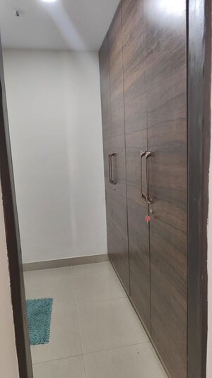Bathroom in 3.5 BHK Apartment at Jaypee Kalypso Court, Sector 128 – for Rent