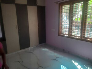 Room in 2 BHK Builder Floor at Ramamurthy Nagar – for Rent