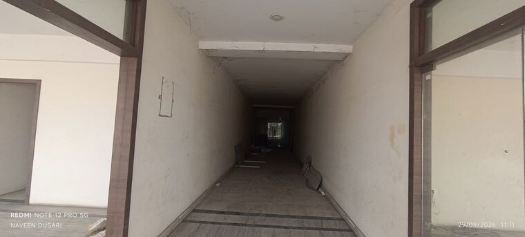Room, kanuru Commercial Showroom 6500 Sq.Ft. In Kanuru Vijayawada 10714832