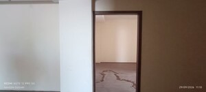 Room in  Showroom at Kanuru – for Rent
