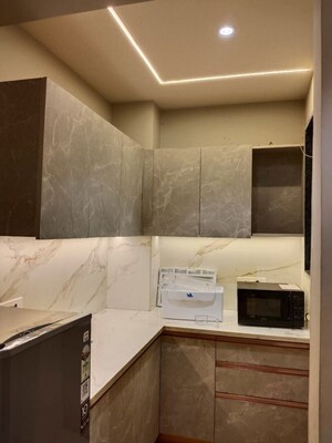 Kitchen in 1 BHK Builder Floor at Sector 43 – for Rent