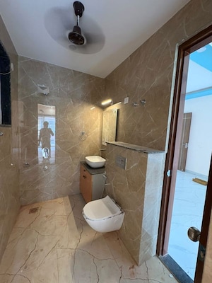 Bathroom in 4 BHK Builder Floor at Sector 57 – for Rent