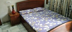 1 Rk+Apartment For Rent in Sector 11