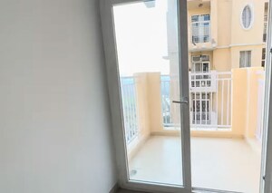 Room in 2.5 BHK Apartment at Hawelia Valencia Homes, Sector 1 Greater Noida – for Sale