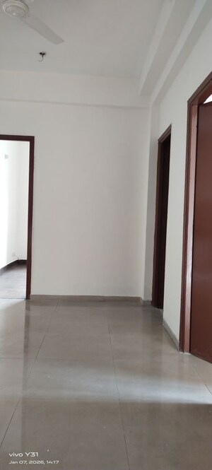 Room in  Apartment at Mahagun My Woods, Sector 16c Greater Noida – for Sale