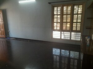 Room in 2 BHK Builder Floor at Akshaya Nagar – for Rent