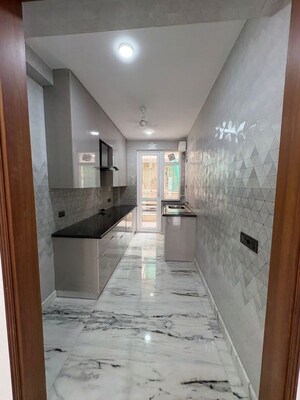 Kitchen/pantry in 3 BHK Builder Floor at Sector 57 – for Rent