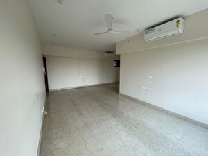Room in 2 BHK Apartment at Godrej Platinum Mumbai, Vikhroli East – for Rent