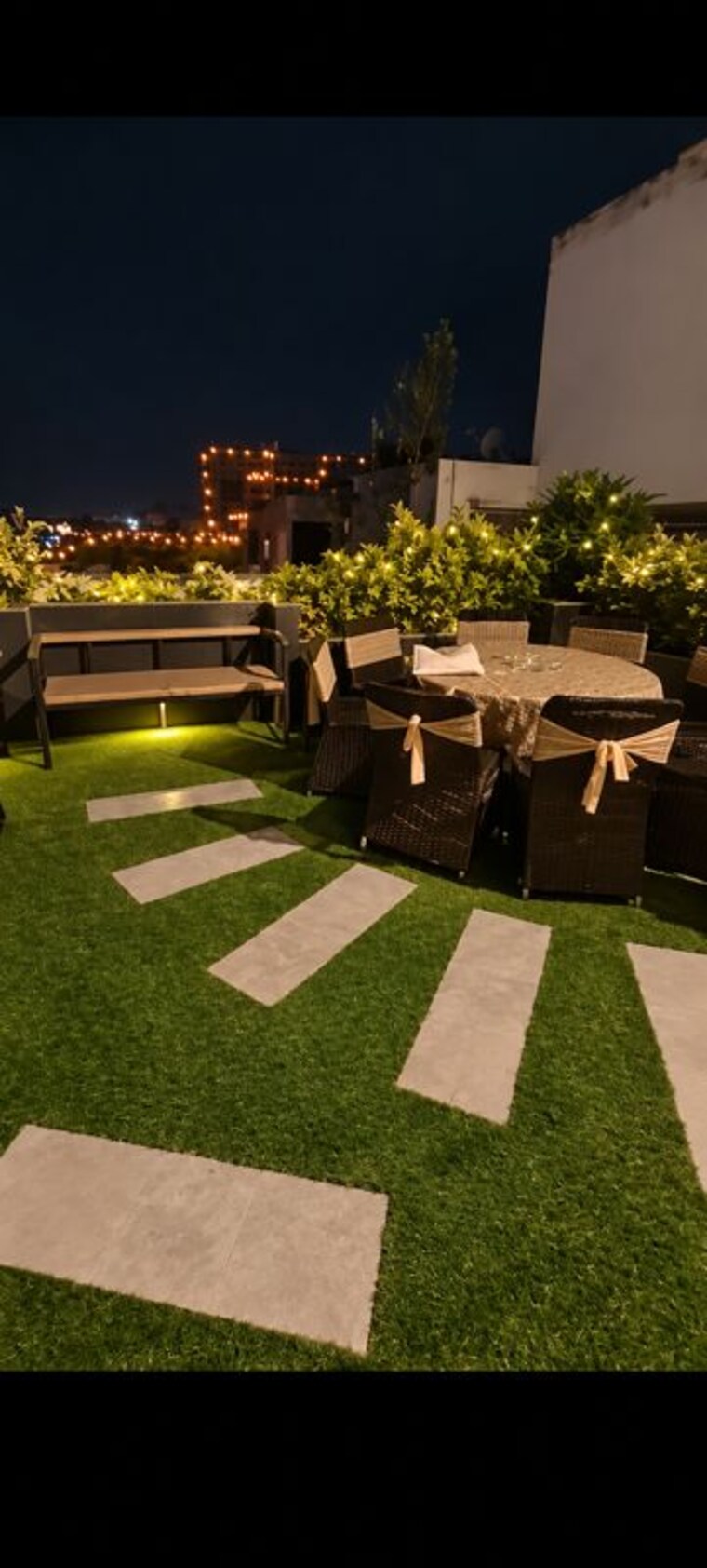 Living Room, greater kailash part 3 5 Bedroom 311 Sq.Yd. Builder Floor In Greater Kailash Part 3 Delhi 10714909
