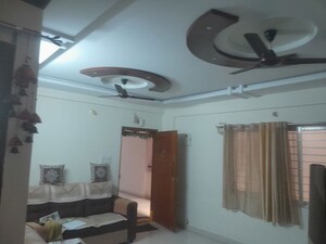 Team Area in 3 BHK Builder Floor at Nri Layout – for Rent