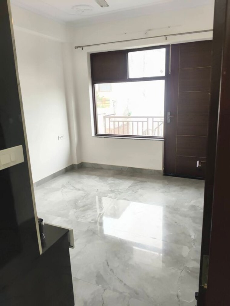Room, ansal-palam-triangle 3.5 Bedroom 2500 Sq.Ft. Builder Floor In Palam Vihar Extension Gurgaon 10714925