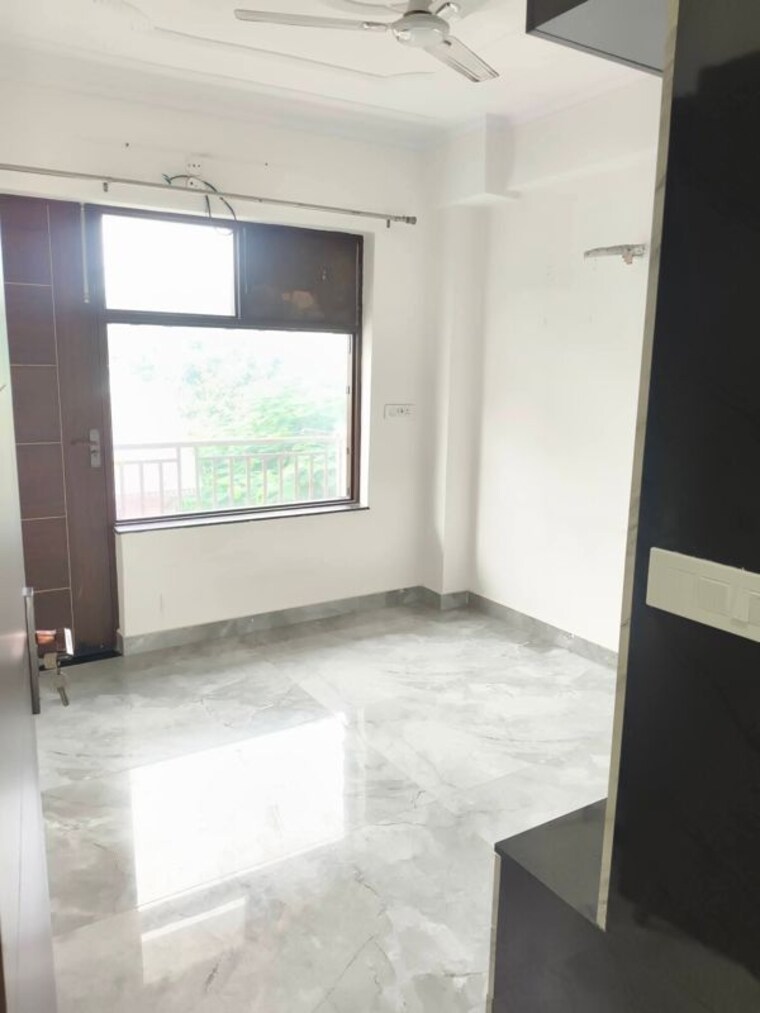 Room, ansal-palam-triangle 3.5 Bedroom 2500 Sq.Ft. Builder Floor In Palam Vihar Extension Gurgaon 10714925