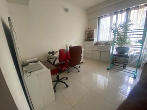 Team Area in 3 BHK Apartment at Shapoorji Pallonji Vicinia, Powai – for Rent