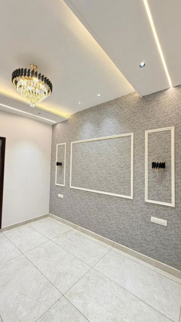 Room, sector 125 4 Bedroom 120 Sq.Yd. Independent House In Sector 125 Mohali 10714924