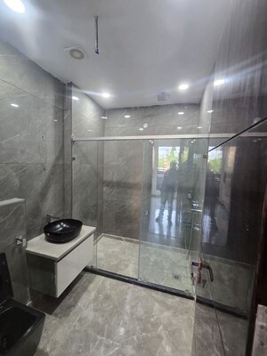 Washroom in 4 BHK Builder Floor at Chanderlok – for Sale