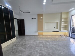 Room in 4 BHK Builder Floor at Chanderlok – for Sale