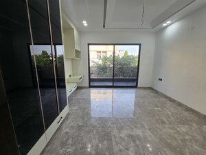 Room in 4 BHK Builder Floor at Chanderlok – for Sale