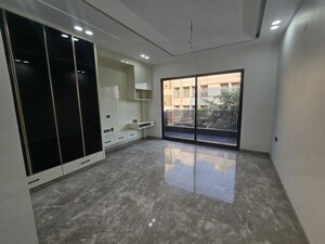 Room in 4 BHK Builder Floor at Chanderlok – for Sale