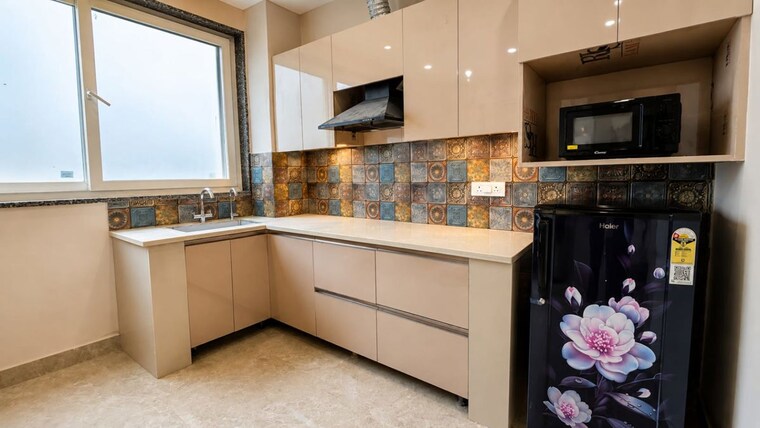 Kitchen, sushant lok i 1 Bedroom 600 Sq.Ft. Builder Floor In Sushant Lok I Gurgaon 10714930
