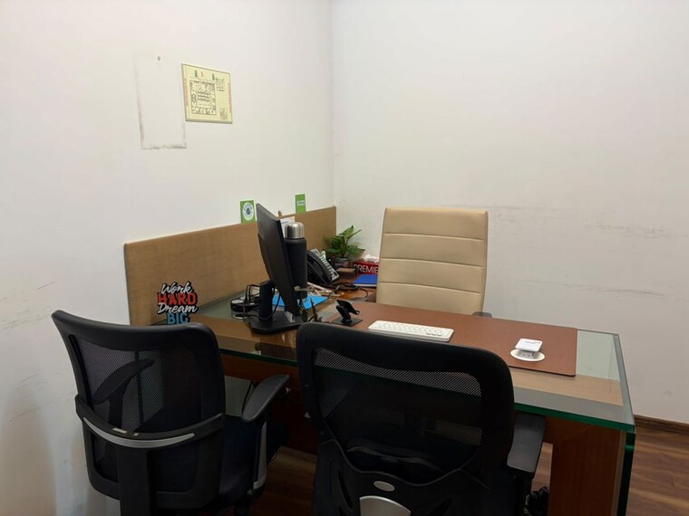Team Area, mighty-universal-majestic Commercial Office Space 3200 Sq.Ft. In Chedda Nagar Mumbai 10714918