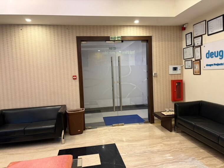 Kitchen, mighty-universal-majestic Commercial Office Space 3200 Sq.Ft. In Chedda Nagar Mumbai 10714918