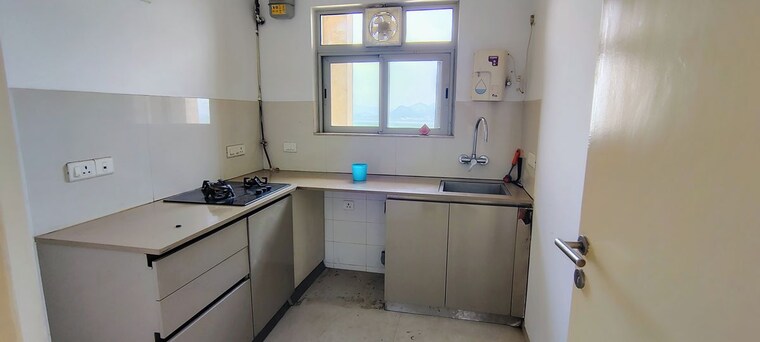 Kitchen, hiranandani-estate-solitaire-c 1 Bedroom 400 Sq.Ft. Apartment In Ghodbunder Road Thane 10714932