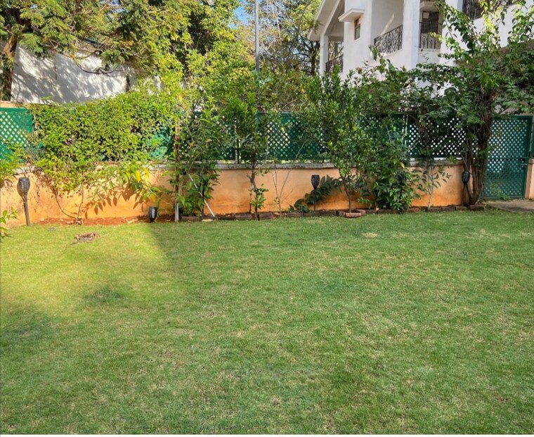 Garden, prestige-bougainvillea 4 Bedroom 4390 Sq.Ft. Villa In Whitefield Bangalore 10714952