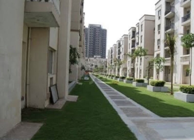 Exterior View, sare-home 3 Bedroom 1183 Sq.Ft. Apartment In Sector 92 Gurgaon 10714970
