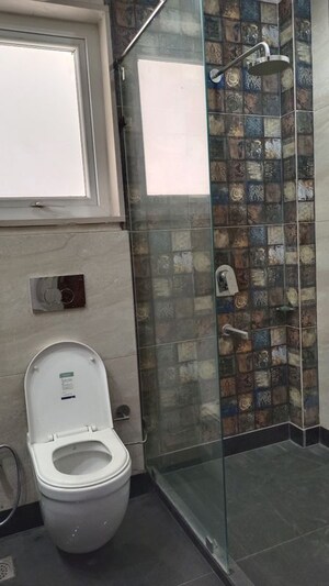 Bathroom in 3 BHK Builder Floor at New Rajinder Nagar – for Rent