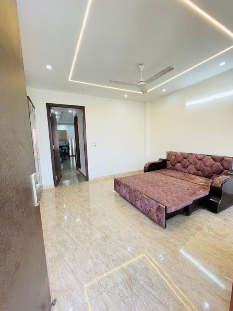 Bedroom, freedom fighters enclave 2 Bedroom 1100 Sq.Ft. Apartment In Freedom Fighters Enclave Delhi 10714981