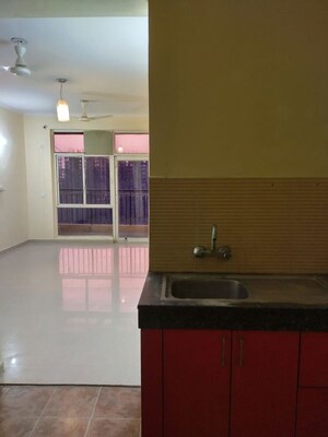 2 BHK Apartment For Rent in Omaxe R2, Gomti Nagar