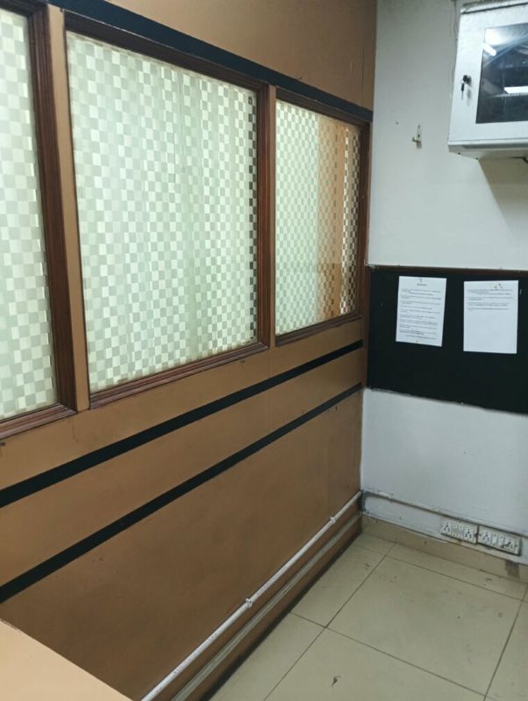 Team Area, panchkula urban estate Commercial Office Space 1000 Sq.Ft. In Panchkula Urban Estate Panchkula 10715015