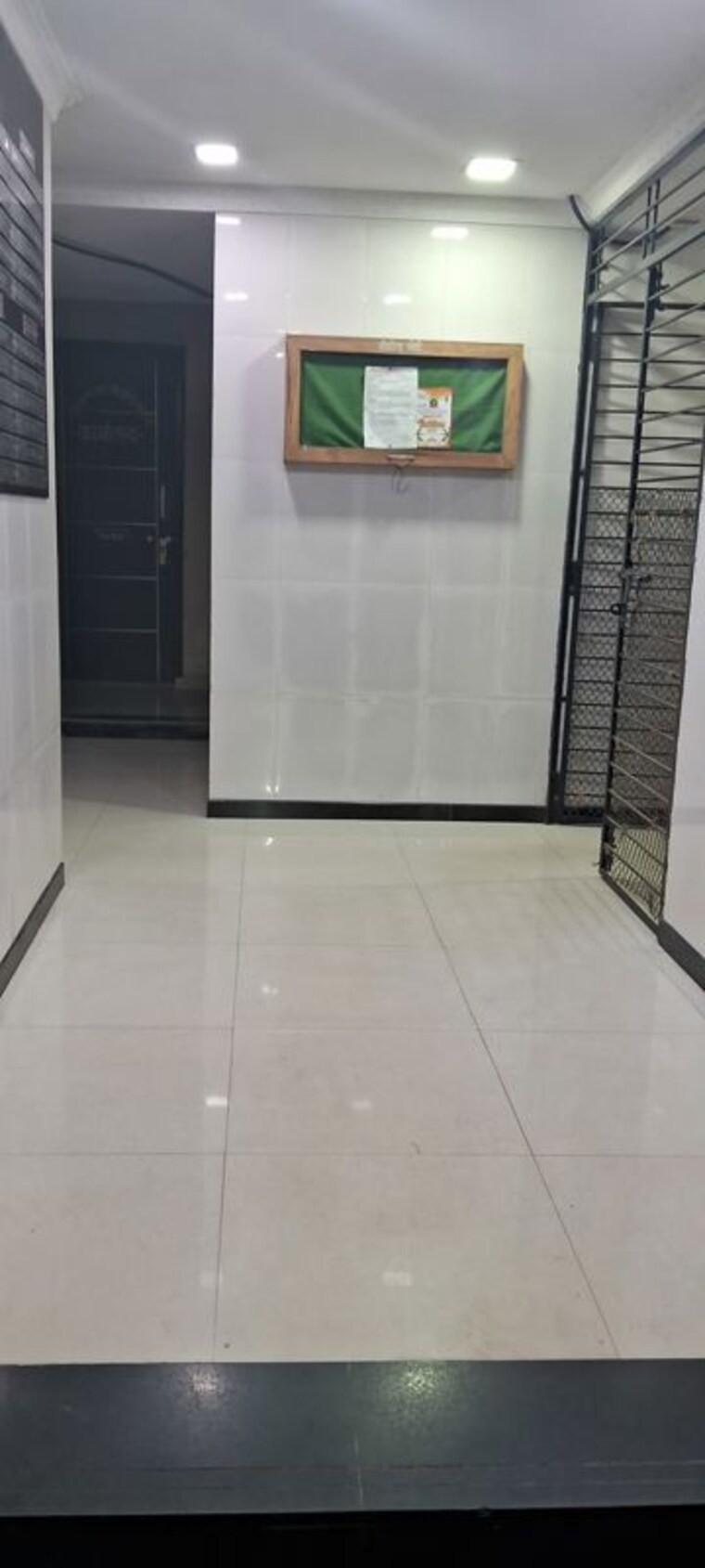 Living Room, datar colony 1 RK 300 Sq.Ft. Apartment In Datar Colony Mumbai 10588410
