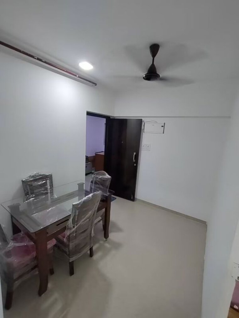 Team Area, mahavir-kanti-dreams 1 Bedroom 630 Sq.Ft. Apartment In Nalasopara East Palghar 10715058