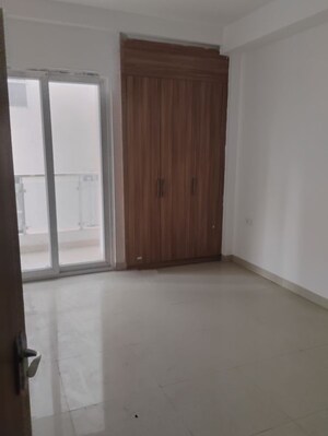 Furnished Amenities in 3 BHK Apartment at Sobha City Gurgaon, Sector 108 – for Rent