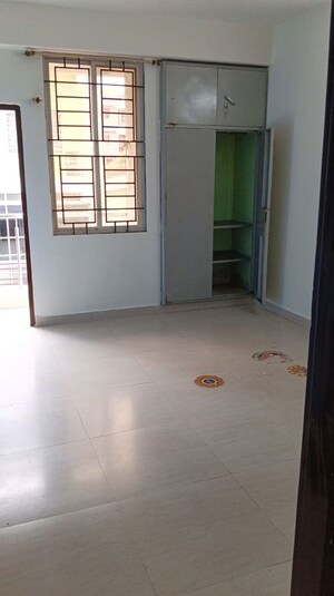 Room in 3 BHK Apartment at Doranda – for Rent