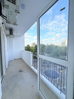 Balcony in 3.5 BHK Apartment at Prateek Stylome, Sector 45 – for Rent