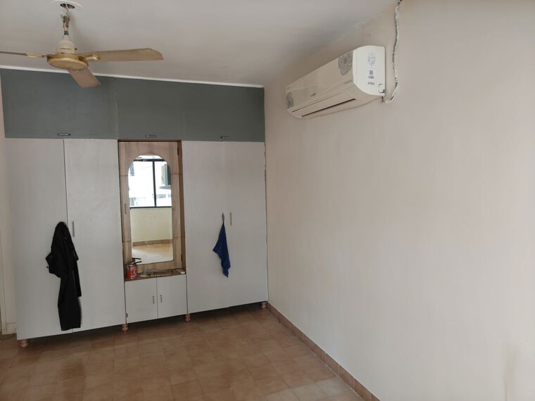 Room, satellite 2 Bedroom 1150 Sq.Ft. Villa In Satellite Ahmedabad 10713633