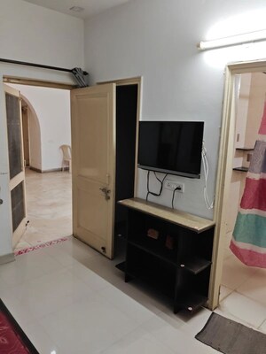 Team Area in 3 BHK Villa at Sector 55 – for Rent