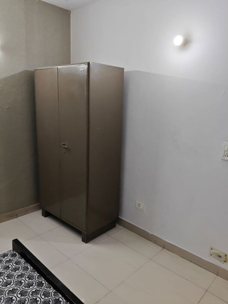 Room, sector 55 3 Bedroom 2680 Sq.Ft. Villa In Sector 55 Noida 10715139