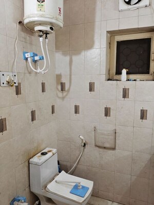 Bathroom in 3 BHK Villa at Sector 55 – for Rent
