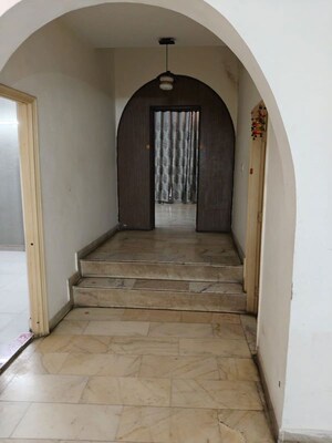 Building Lobby in 3 BHK Villa at Sector 55 – for Rent