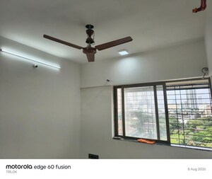 Room in 1 BHK Apartment at Siddhi Prabha CHS, Prabhadevi – for Rent