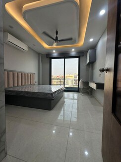 1 BHK Builder Floor For Rent in Sector 49