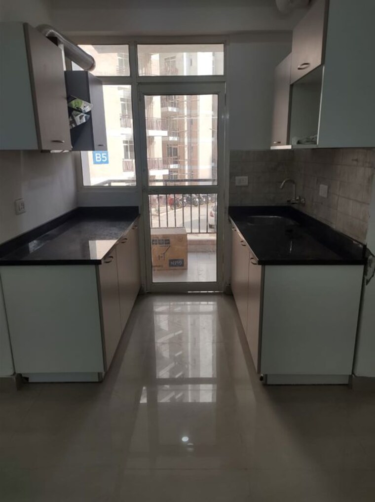 Kitchen, suncity-avenue-76 2 Bedroom 635 Sq.Ft. Apartment In Sector 76 Gurgaon 10715156