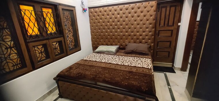 Bedroom, lajpat nagar ii 2 Bedroom 1350 Sq.Ft. Builder Floor In Lajpat Nagar ii Delhi 10715160