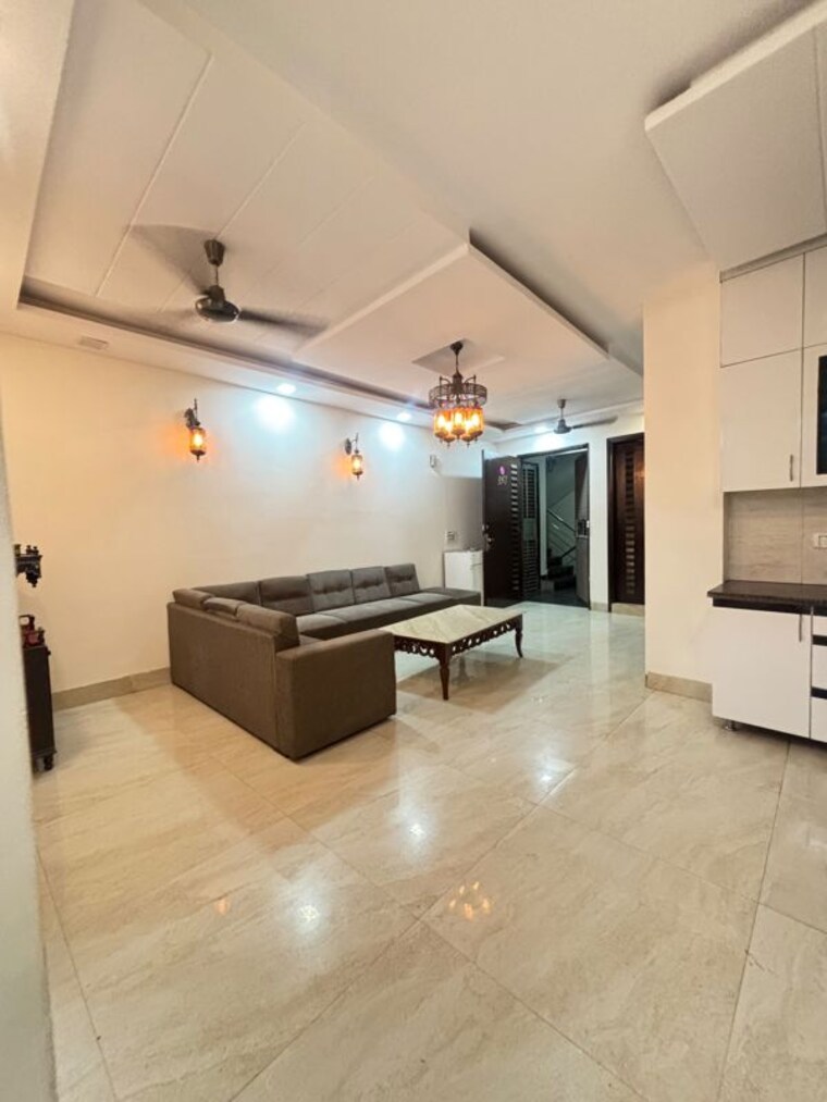 Living Room, chattarpur 3 Bedroom 1300 Sq.Ft. Builder Floor In Chattarpur Delhi 10715158