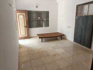 1 RK Villa For Rent in Jivraj Park